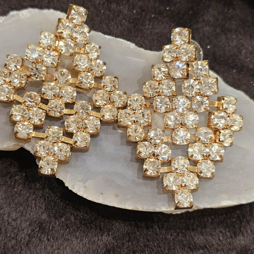 💥4 for $25💥 Drop Statement Earrings